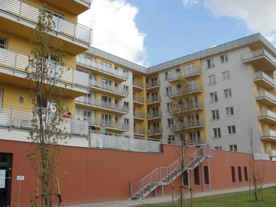 Blok wielorodzinny w Łodzi
