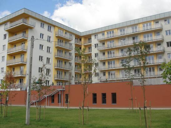 Blok wielorodzinny w Łodzi
